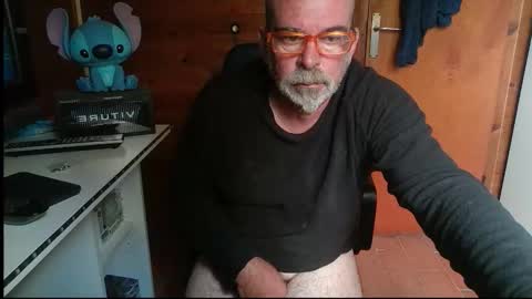 oscar online show from 10-18-25, 12:17