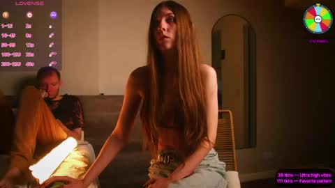 Snapshot of vundersex chatting on 05-18-26, 02:23 Eva and Franklin online show from 05-18-26, 02:23
