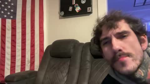 Snapshot of vveejay48826 chatting on 10-19-25, 09:43 vveejay online show from 10-19-25, 09:43