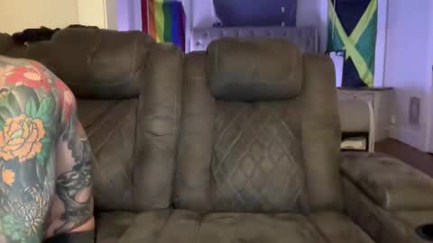 Snapshot of vveejay48826 chatting on 11-01-25, 02:57 vveejay online show from 11-01-25, 02:57