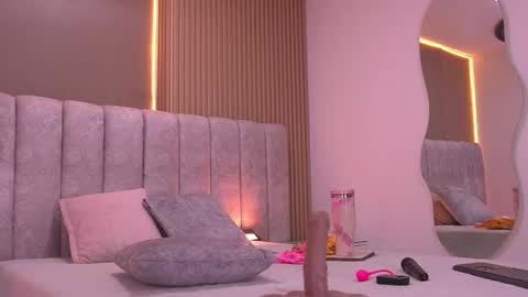 Violeta online show from 02-03-26, 06:22