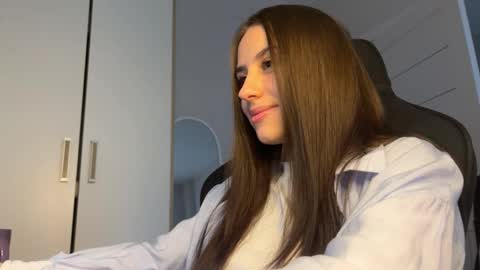 Arina online show from 03-06-26, 09:06