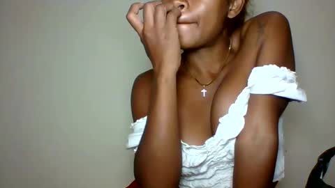 vynarahot online show from 07-29-26, 04:49