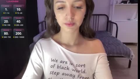 Alice  Before pvt write to me in PM  online show from 11-22-25, 09:47