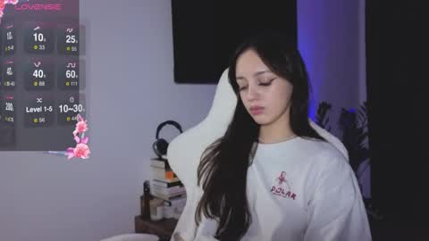 Alice  Before pvt write to me in PM  online show from 04-16-26, 09:39