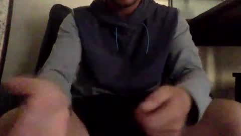 Snapshot of w988358 chatting on 05-26-26, 06:15 w111111 online show from 05-26-26, 06:15