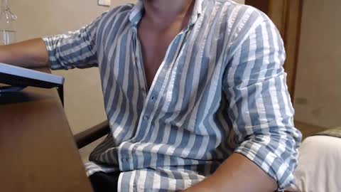 w_witcher online show from 03-09-25, 04:49