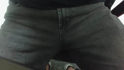 Snapshot of wach09 chatting on 02-05-26, 08:24 Wach online show from 02-05-26, 08:24