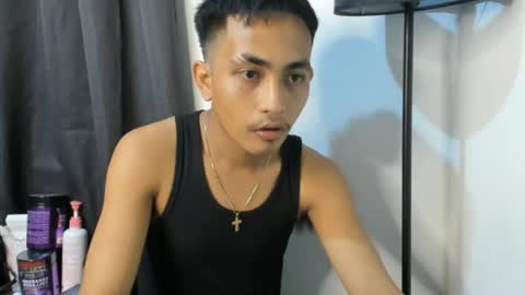 Snapshot of wade_son chatting on 07-11-26, 02:09 WADE online show from 07-11-26, 02:09