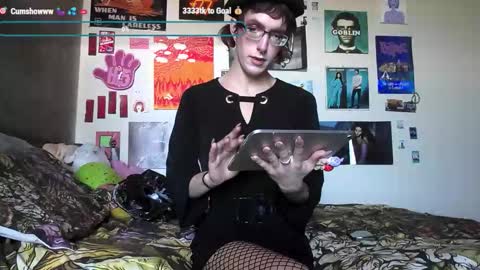 Snapshot of wahbaby chatting on 01-13-26, 05:18 marz online show from 01-13-26, 05:18