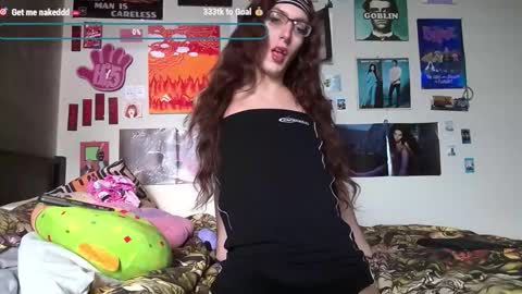 Snapshot of wahbaby chatting on 01-14-26, 08:36 marz online show from 01-14-26, 08:36