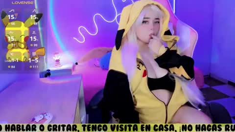   online show from 11-18-25, 03:23