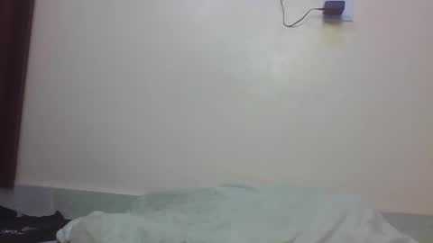 wak546293 online show from 11-09-25, 04:33