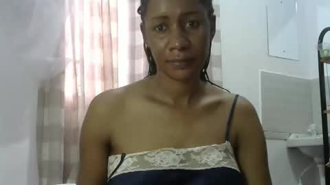 Snapshot of wakanda_goddess chatting on 03-04-25, 05:32 wakanda_goddess online show from 03-04-25, 05:32