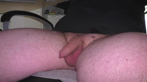 Snapshot of waldw123 chatting on 02-22-25, 11:24 Yarlim online show from 02-22-25, 11:24