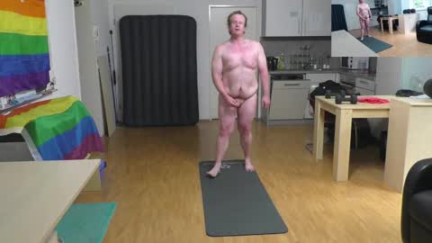 Snapshot of waldw123 chatting on 10-14-25, 01:45 Yarlim online show from 10-14-25, 01:45