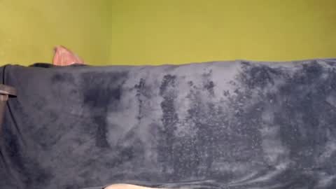 Snapshot of waleswusup chatting on 01-21-25, 05:20 Champion Lover online show from 01-21-25, 05:20