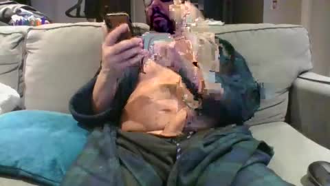 walker033 online show from 12-24-24, 07:39