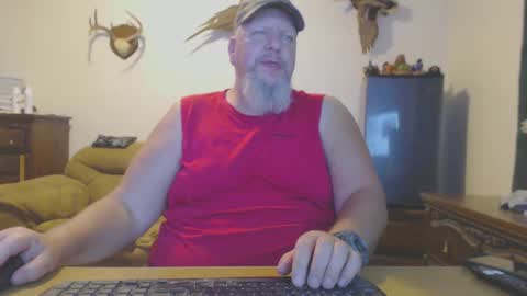 Snapshot of walkingbird chatting on 09-12-25, 09:48 walkingbird online show from 09-12-25, 09:48