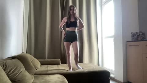 walkiria19 online show from 07-04-26, 01:17