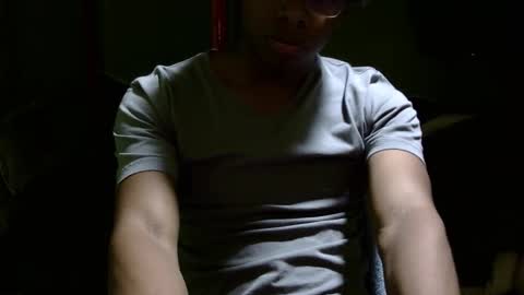 Snapshot of walltazv chatting on 03-24-26, 06:46 Kentaro online show from 03-24-26, 06:46