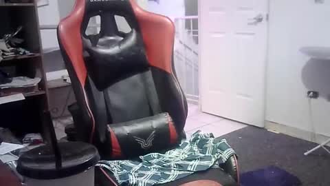 Snapshot of walo_77 chatting on 03-22-26, 05:33 walo_77 online show from 03-22-26, 05:33