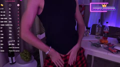 Snapshot of walt_enjoy chatting on 01-01-25, 04:39 Walt Enjoy online show from 01-01-25, 04:39