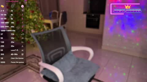 Snapshot of walt_enjoy chatting on 01-29-25, 06:50 Walt Enjoy online show from 01-29-25, 06:50