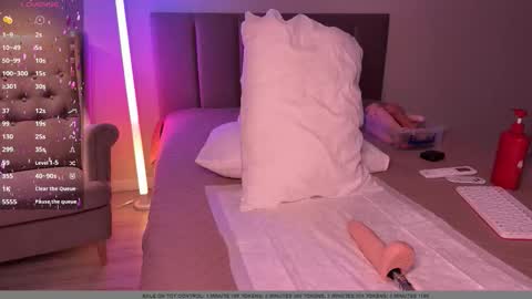 Snapshot of walt_enjoy chatting on 09-12-25, 05:13 Walt Enjoy online show from 09-12-25, 05:13