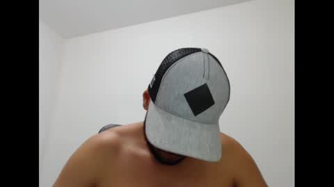 Snapshot of walter_brownn01 chatting on 01-13-25, 06:59 WALTER BROWN  online show from 01-13-25, 06:59