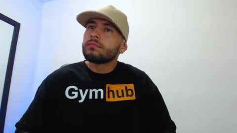 Snapshot of walter_brownn01 chatting on 01-21-25, 07:06 WALTER BROWN  online show from 01-21-25, 07:06