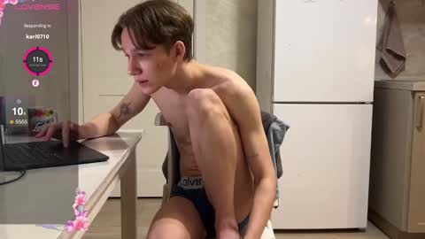 Snapshot of walterback chatting on 02-23-25, 09:05 Mark and Tom online show from 02-23-25, 09:05