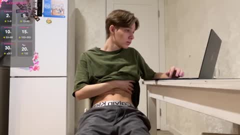 Snapshot of walterback chatting on 03-03-25, 06:44 Mark and Tom online show from 03-03-25, 06:44