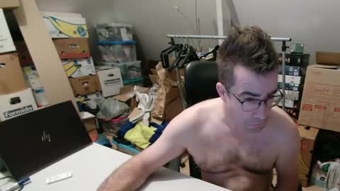 Snapshot of wammes85 chatting on 12-25-24, 02:25 wammes online show from 12-25-24, 02:25