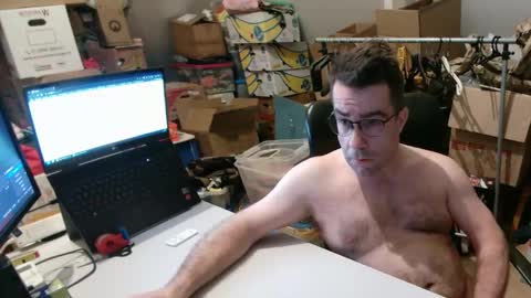 Snapshot of wammes85 chatting on 02-15-25, 01:10 wammes online show from 02-15-25, 01:10