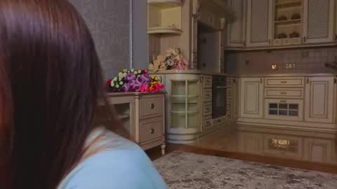 hello guys im Lilian online show from 09-20-25, 05:41