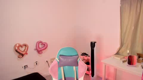 Wanda online show from 02-15-25, 06:44