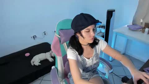 Wanda online show from 02-25-25, 02:22