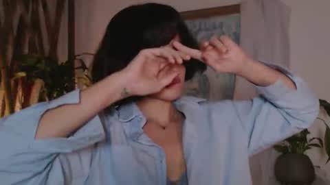 Snapshot of wanderwhitch chatting on 07-14-26, 02:05 Miya online show from 07-14-26, 02:05