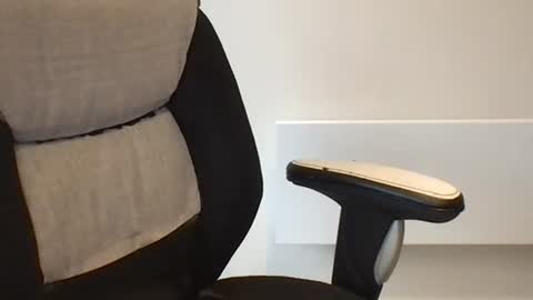 wangotaj online show from 10-19-25, 04:07