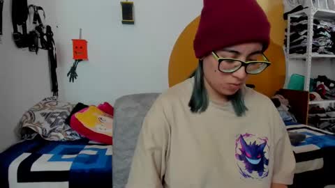 Snapshot of waningrosee chatting on 03-05-25, 04:02 Waningrose Lu online show from 03-05-25, 04:02