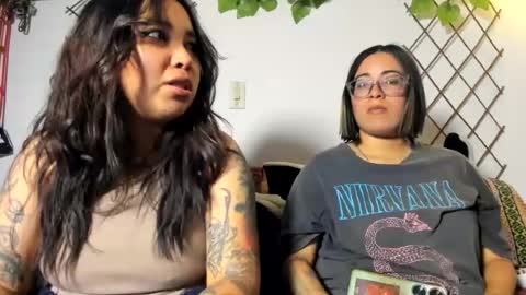 Waningrose  Lu online show from 06-14-26, 02:24