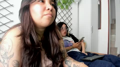 Waningrose  Lu online show from 07-14-26, 06:24