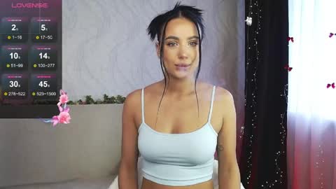 Snapshot of want_emma chatting on 05-05-26, 07:05 Emma online show from 05-05-26, 07:05