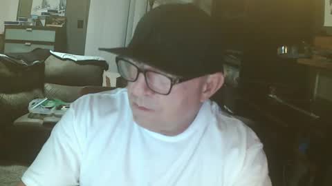 inittogetitin online show from 12-23-25, 01:14