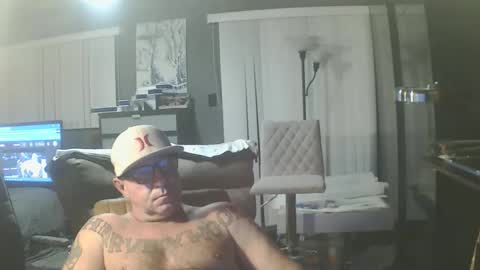 wantitneeditgetitgone online show from 12-15-25, 11:47