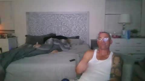 Snapshot of wantmymantofukme chatting on 09-23-25, 12:19 wantmymantofukme online show from 09-23-25, 12:19