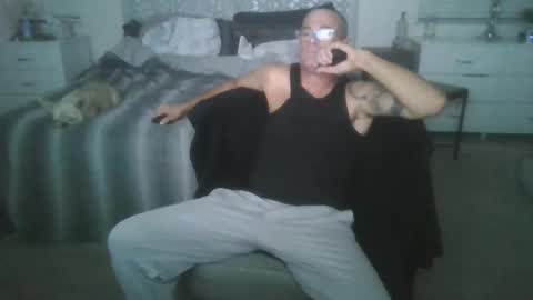 Snapshot of wantmymantofukme chatting on 10-03-25, 04:31 wantmymantofukme online show from 10-03-25, 04:31