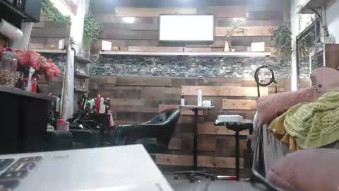 Snapshot of wantmymantofukme chatting on 10-16-25, 12:11 wantmymantofukme online show from 10-16-25, 12:11