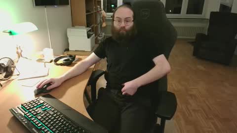 Snapshot of wantsahug chatting on 02-26-26, 07:35 wantsahug online show from 02-26-26, 07:35